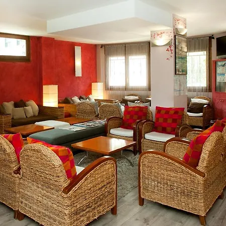 Hotel Mila Encamp